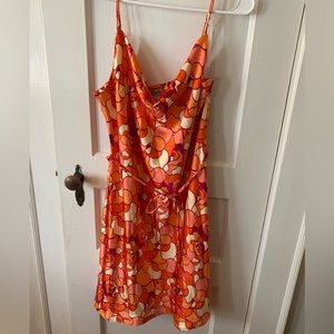 Women’s fashion dress !